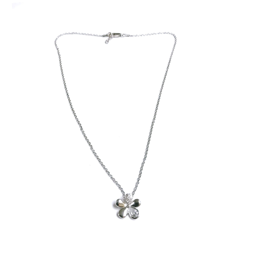 Pretty Floral Necklace!