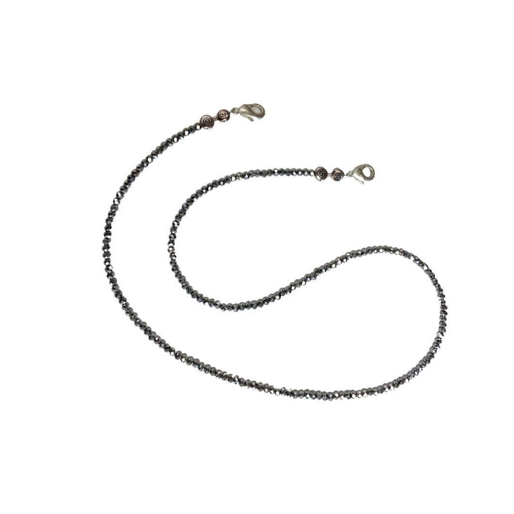 Face Mask Holder in Silver!