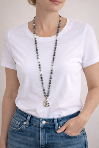 Take Me To The Beach Necklace!