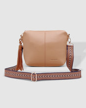 Kasey Crossbody Bag By Louenhide In Latte