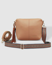 Kasey Crossbody Bag By Louenhide In Latte