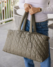 The Canyon Overnight Travel Bag!