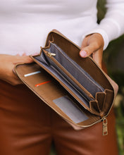 Jessica Plaid Wallet!