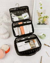 Maggie Hanging Toiletry Case!