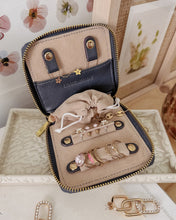 Juniper Travel Jewellery Wallet!