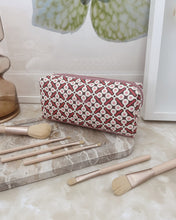 Brianna Makeup Bag Retro Style With Brush Set By Louenhide