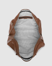 Cooper Travel Bag In Cognac By Louenhide