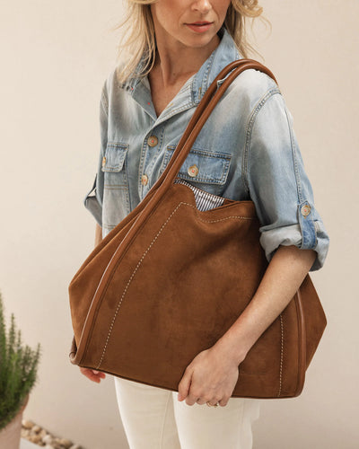 Sutton Shoulder Bag!  Two Colours!