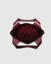 Paisley Handbag In Burgandy!