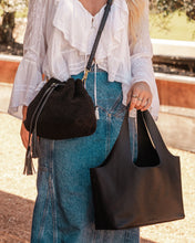 Paisley Handbag In Two Colours!