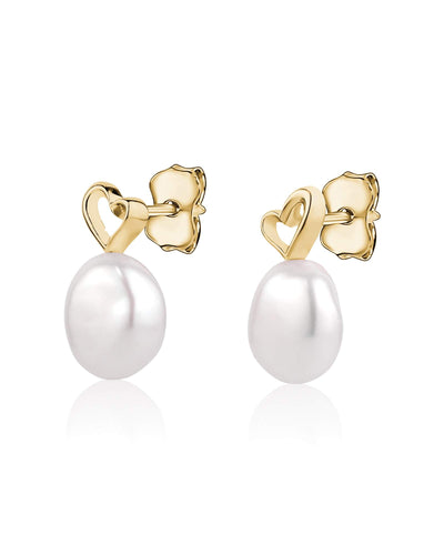 Heart & Pearl Stud Earrings!