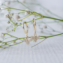 Bee Shiny Hoops