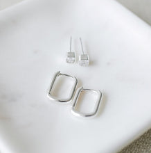 Duet Set Square Hoops