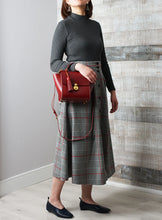 Vive 2.0 Classic Top Handle Satchel!