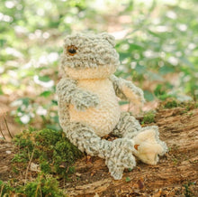 Elliott The Frog By Wrendale Plush