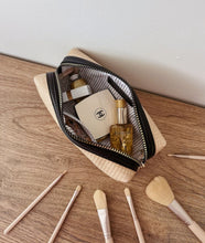 Brianna Makeup Bag With Brush Set By Louenhide!