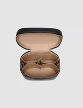 Juliette Vanity Case By Louenhide