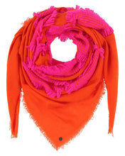 Geo Fils Coupe Sustainable Scarf!