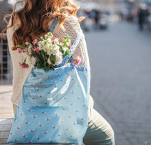Busy Bee Foldable Shopping Bag By Wrendale