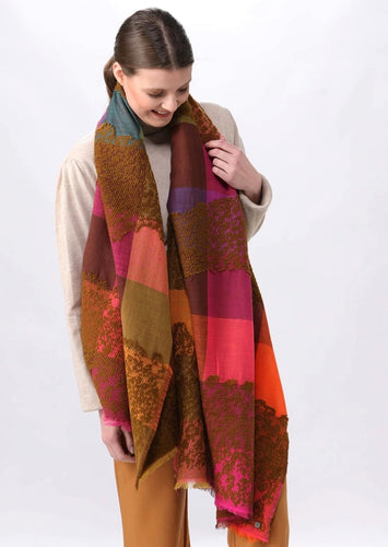 Textured Colour Blocked Scarf!