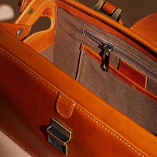 Apex Bag By Uppdoo