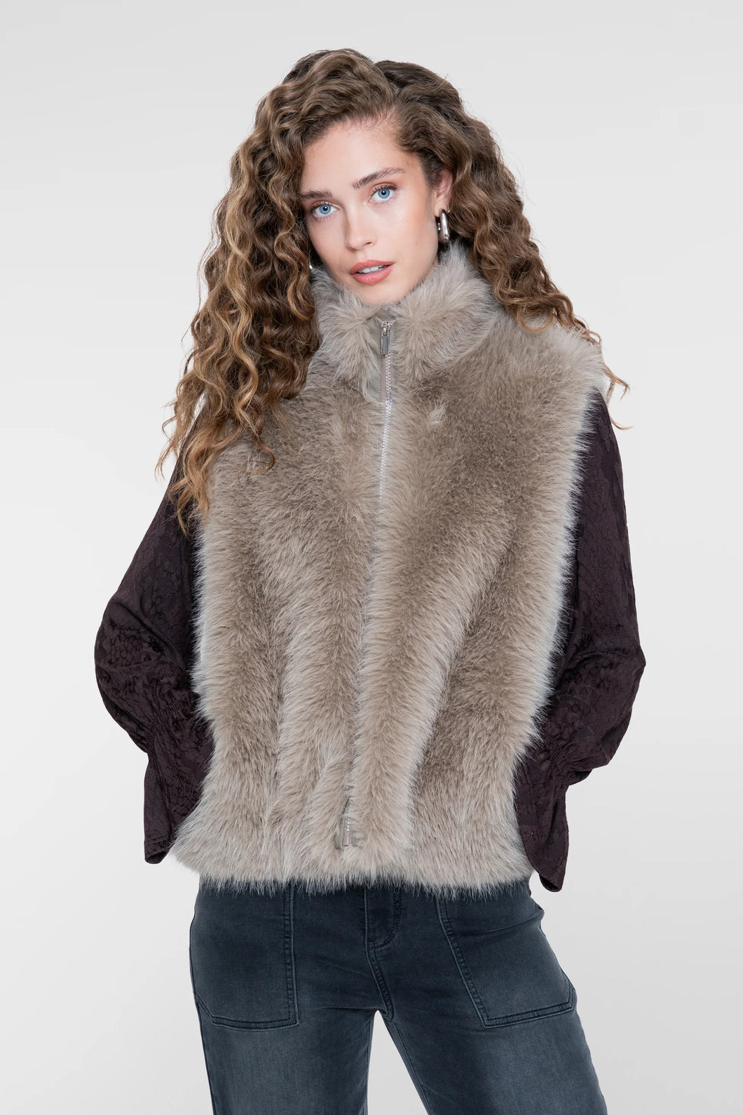 Plush Faux Fur Gilet By Geisha From The Netherlands