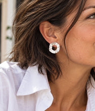 Bold Contour Hoops