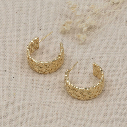 Criss Cross Hoop Earrings!