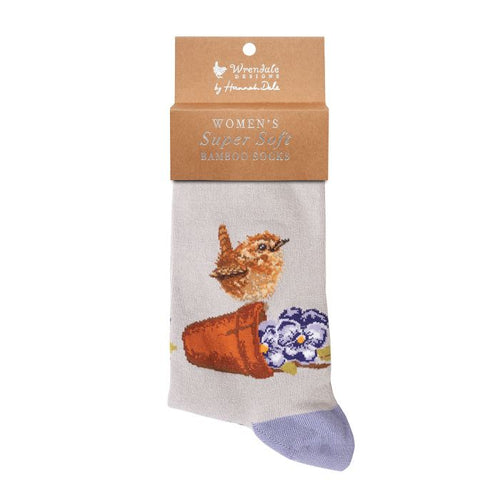 Little Wren Pottering Around Socks!