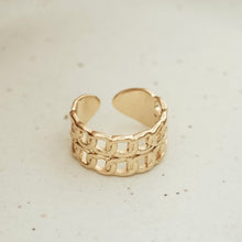 Anarchy Ring!