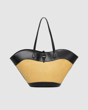 Madeline Shoulder Bag By Louenhide