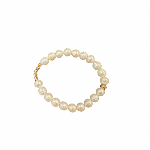 Freshwater Pearl Bracelet With 14Kt Gold Filled Metal!