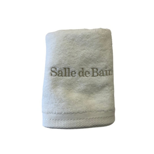 Luxurious Hand Towels!  Salle De Bain!
