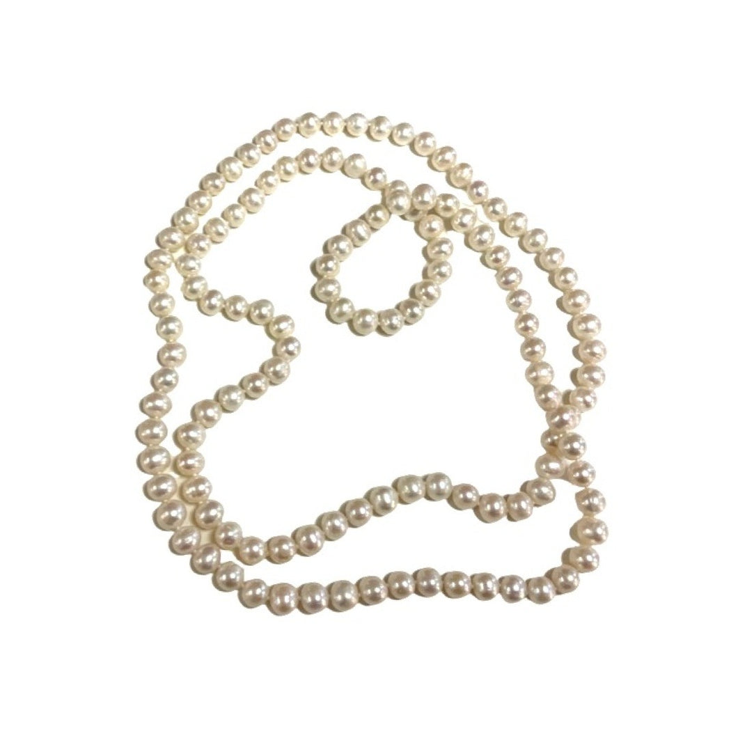 Gorgeous Freshwater Pearl Necklace!