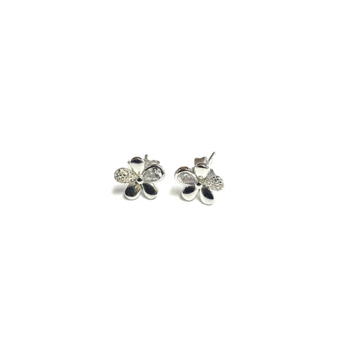 Pretty Floral Stud Earrings!